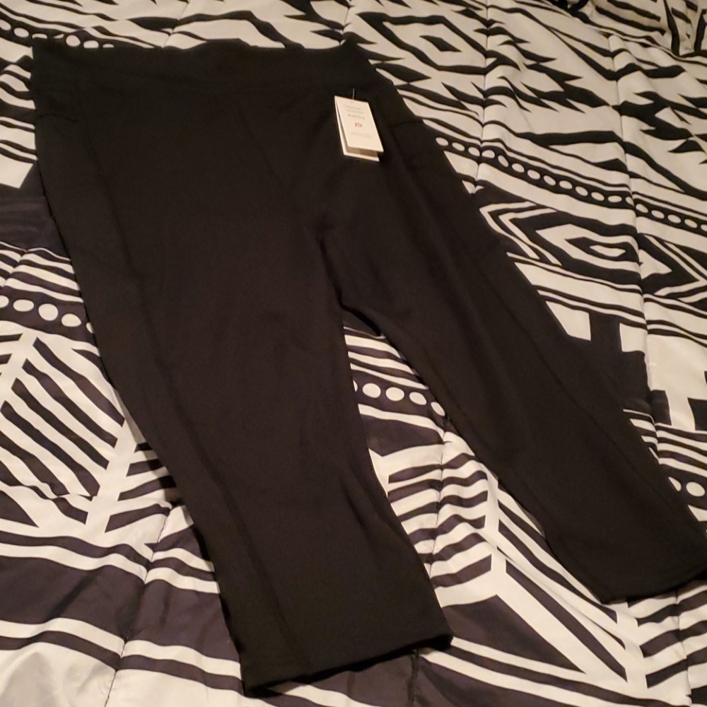 Cropped legging with pockets